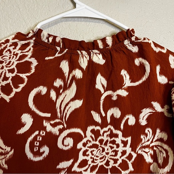 NWT Ces Femme Floral Ruffle Rust and Cream Short Sleeve Top Size Medium Feminine - Picture 9 of 11